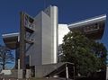 * 1925: كازوو شينوهارا، صمم مبنى المئوية في معهد طوكيو للتكنولوجيا (1987)
