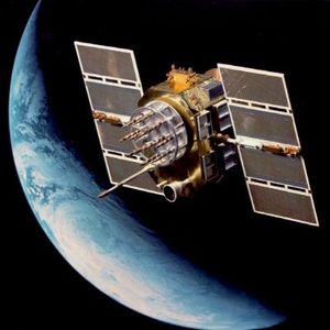 قمر اصطناعي Artificial Satellite المعرفة