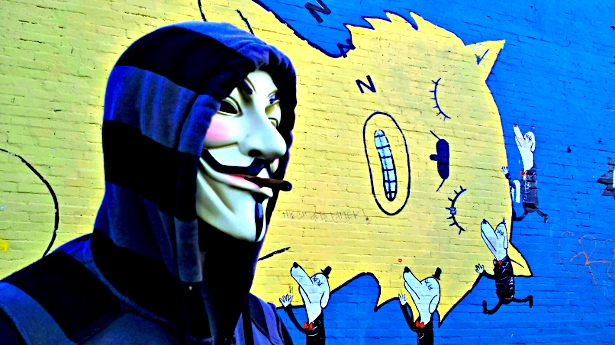 ملف:Anonymous cat mural.jpg