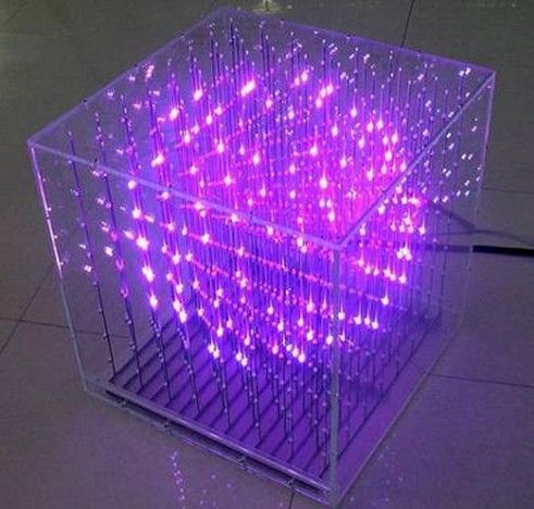 ملف:LED-cube volumetric displa.jpg