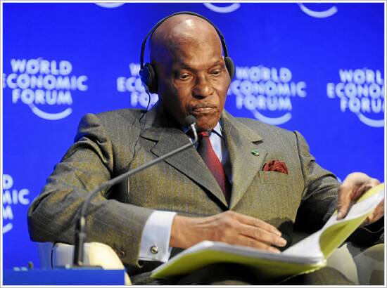 ملف:Abdoulaye Wade, World Economic Forum 2009 Annual Meeting.jpg