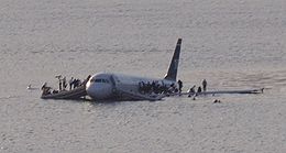 Plane crash into Hudson River (crop).jpg