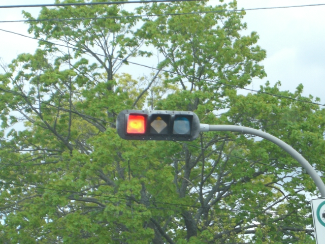 ملف:Colourblind traffic signal.JPG