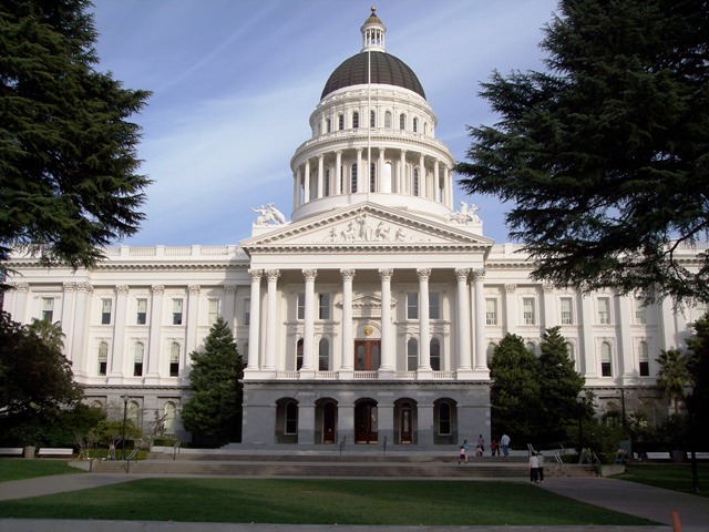 ملف:Sacramento Capitol.jpg