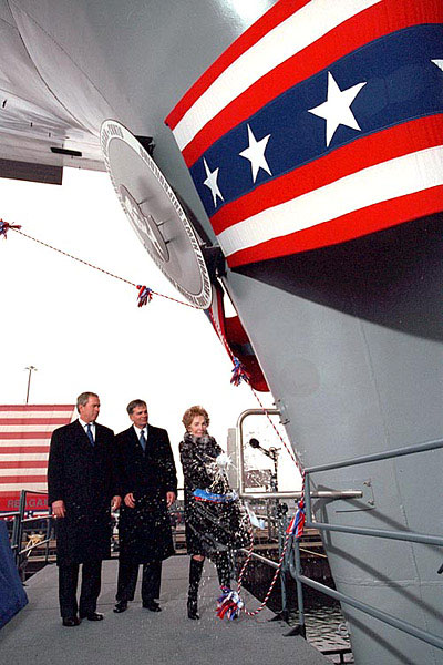 ملف:USS Ronald Reagan christening.jpg