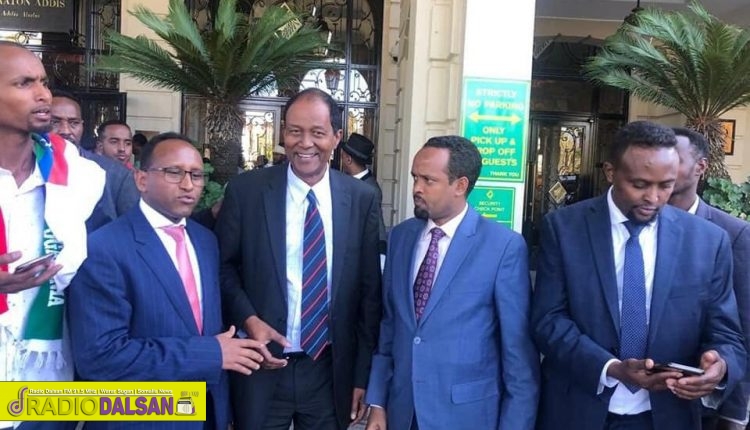 ملف:ONLF delegation arrives in Addis Ababa 2018-12-02.jpg