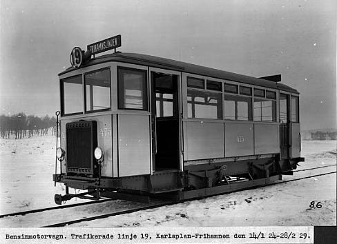 ملف:Bensinmotorvagn. Trafikerade linjen 19, Karlaplan - Frihamnen 1924 - 1929.JPG