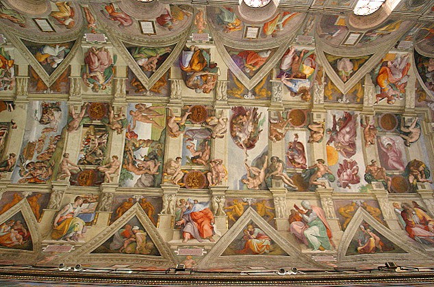 ملف:Sistine Chapel ceiling photo 2.jpg