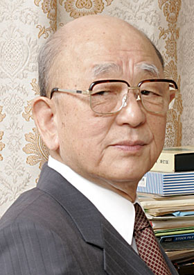 Suzuki profile.jpg