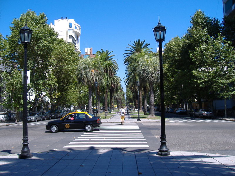 ملف:Bulevar Oroño 3.jpg