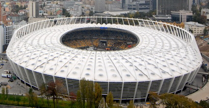 ملف:Estadio Olímpico de Kiev 2011.jpg