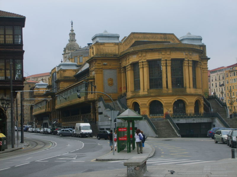 ملف:Mercado de la Ribera.JPG