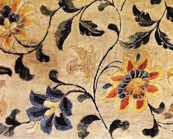 ملف:Dunhuang Mogao textile embroidery.jpg
