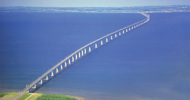 ملف:Confederation Bridge whole length from air.jpg