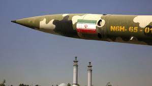 صاروخ إيراني.jpg
