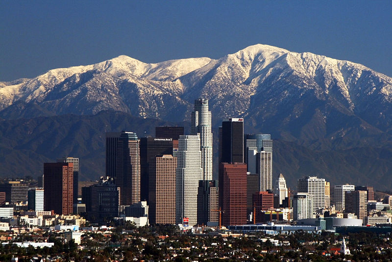 ملف:LA Skyline Mountains2.jpg