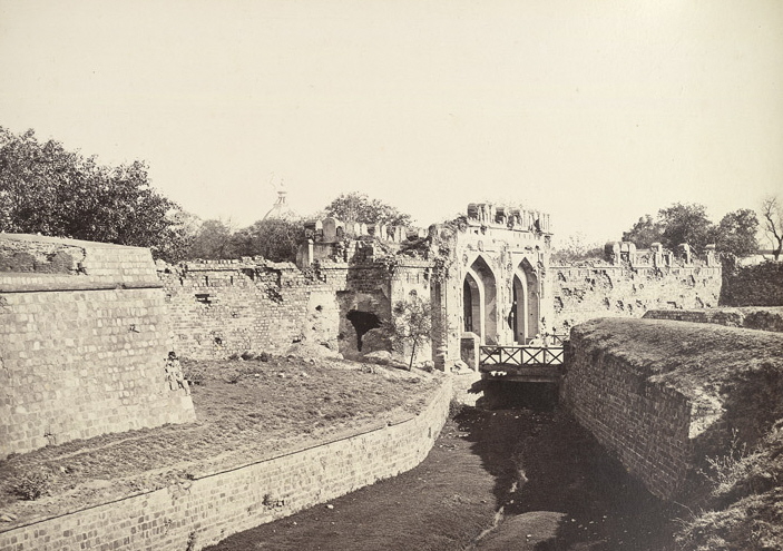 ملف:1857 cashmeri gate delhi.jpg