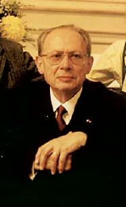ملف:Raymond Villey.jpg