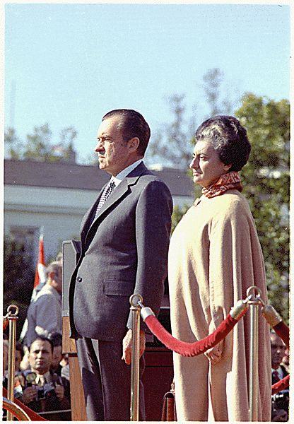 ملف:Indira and Nixon.JPG