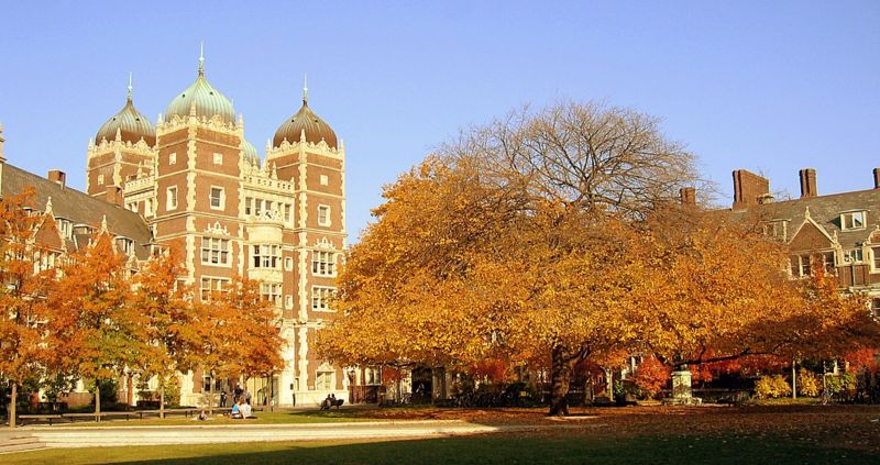 ملف:Penn campus 2.jpg