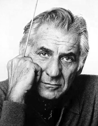 ملف:Leonard Bernstein by Jack Mitchell.jpg