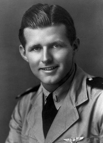 ملف:Lt. Joseph P. Kennedy, Jr. Navy.JPG