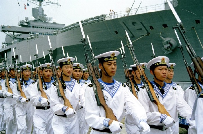 ملف:PLAN sailors.jpg