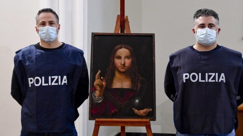 ملف:اللوحة المقلدة لسالفاتور موندي بعد عثور الشرطة الإيطالية عليها، 20 يناير 2021.jpg
