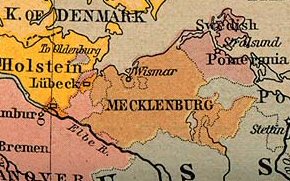 Mecklenburg 1803ح. 1803 (brown), with Mecklenburg-Schwerin being the larger central territory[مطلوب توضيح]