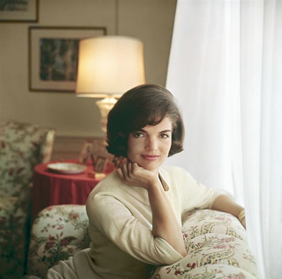 ملف:Jackie Kennedy Color Portrait.jpg