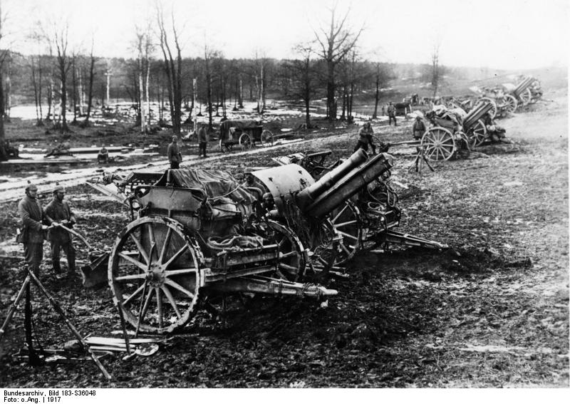 ملف:Bundesarchiv Bild 183-S36048, Frankreich, Arras, Artillerie.jpg