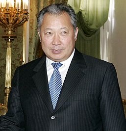 Kurmanbek Bakiyev 2006.jpg