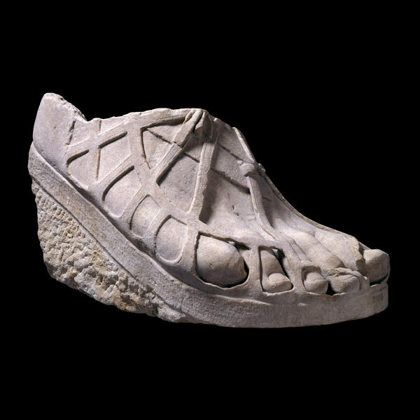 Amara Romani Feet