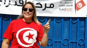 مرشحة أدلت بصوتها في الانتخابات الرئاسية التونسية 2019.jpg