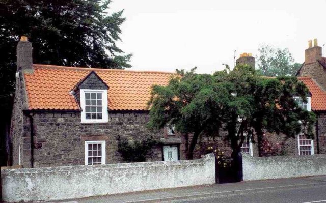 ملف:Longbenton - Dial Cottage, Westmoor.jpg