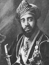 ملف:Khalifa bin Hareb (cropped).jpg