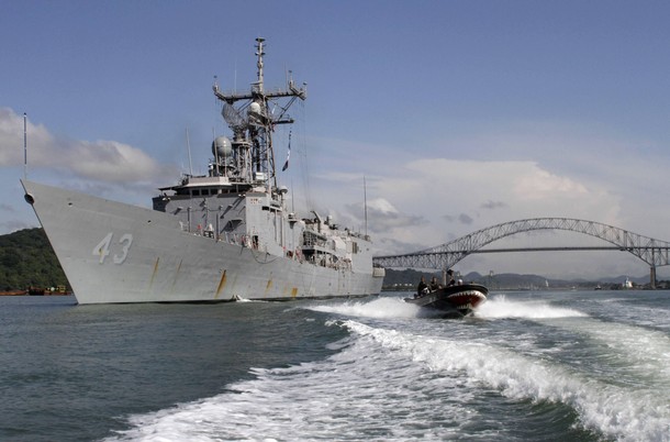 ملف:A Chilean navy ship is seen during Panamax Operation.jpg