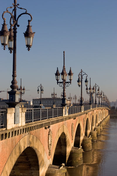 ملف:Bordeaux Pont de Pierre.jpg