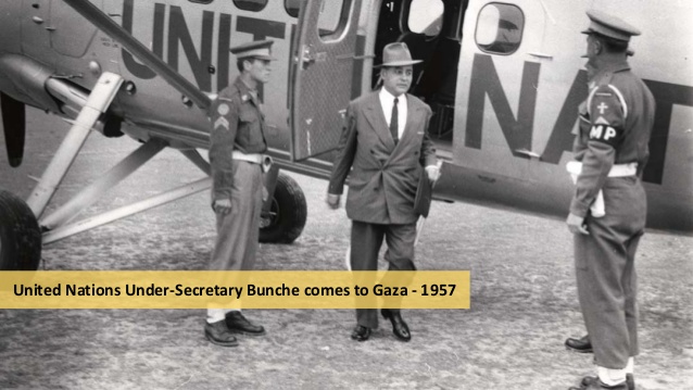 ملف:UN-USG-Ralph-Bunche-visits-Gaza-1957.jpg