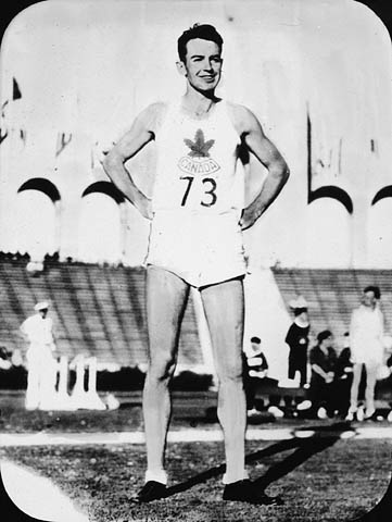 ملف:Canadian high jumper Duncan McNaughton.jpg