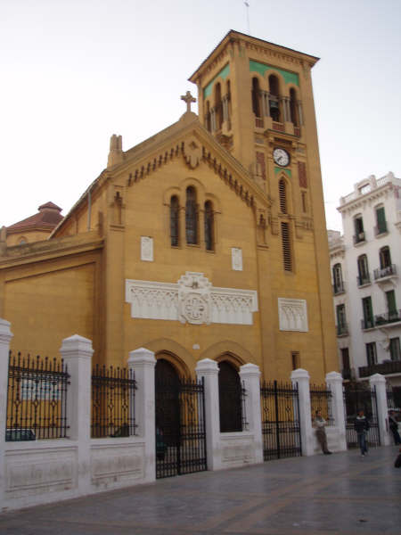 ملف:Iglesia-tetouan.jpg