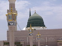 القبة الخضراء حيث مرقد النبي