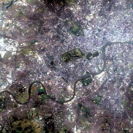 ملف:London Landsat.jpg