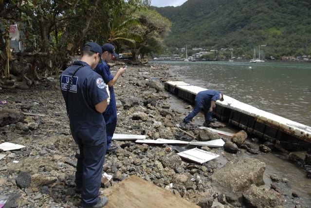 ملف:Coast Guard American Samoa Response1.jpg
