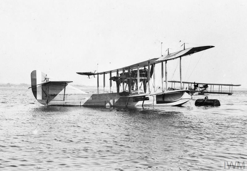 ملف:Curtiss America 001.jpg