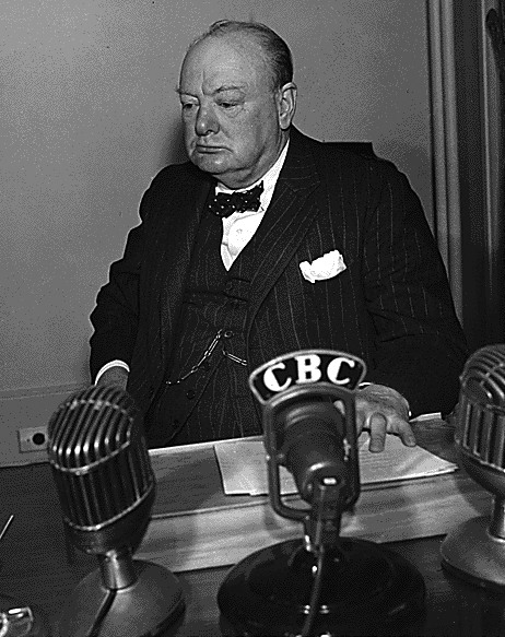 ملف:Churchill-in-quebec-1944-23-0201a.jpg