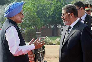 ملف:مانموهان سنغ ومحمد مرسي أثناء زيارته للهند، مارس 2013.jpg