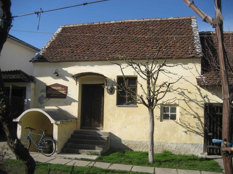 ملف:Rudolf Steiner Geburtshaus,Donji Kraljevec, Croatia.JPG