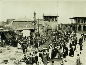 British troops entering Baghdad, March 1917.