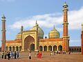 مسجد الجمعة، دلهي، من أشهر مساجد الهند.